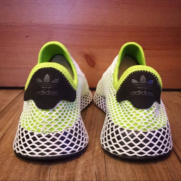 💥NEW💥 Adidas Deerupt Runner - Picture 5 of 8